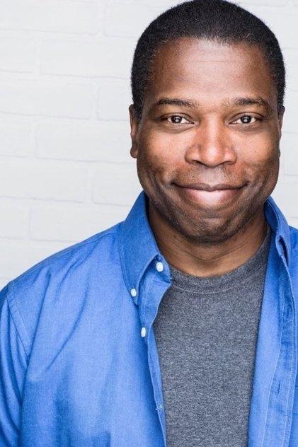 Regi Davis - Actor Profile Photo