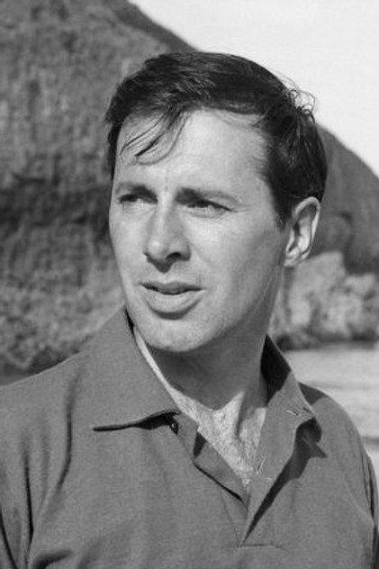Peter Halliday - Actor Profile Photo
