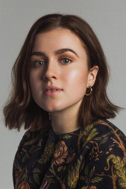 Amy Deasismont - Actor Profile Photo