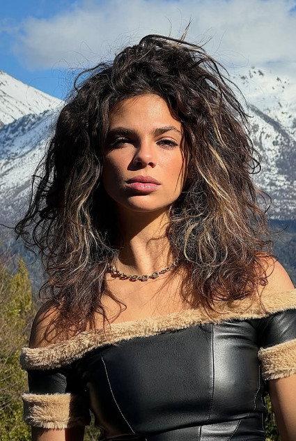 Melanie Almuina - Actor Profile Photo