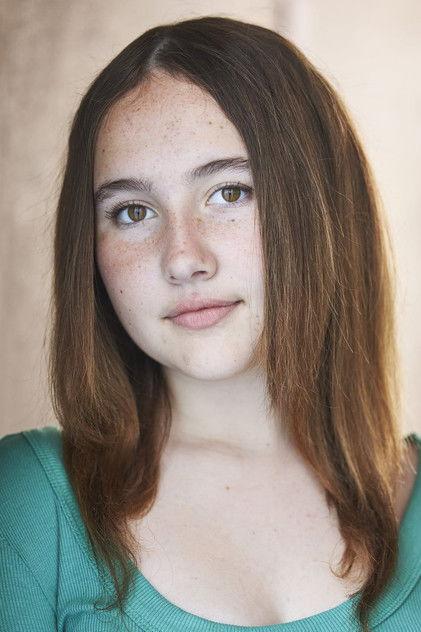 Nhev Scharrel - Actor Profile Photo