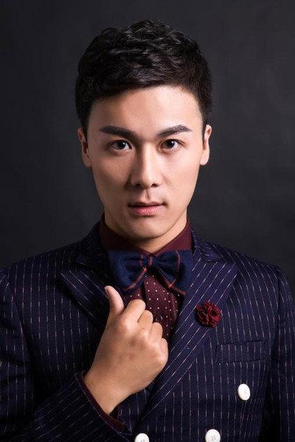 Ding He - Actor Profile Photo