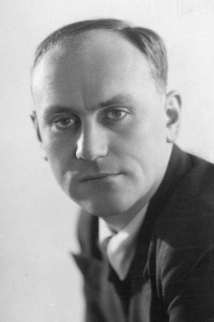 Bernhard Minetti - Actor Profile Photo