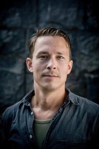 Oscar Töringe - Actor Profile Photo