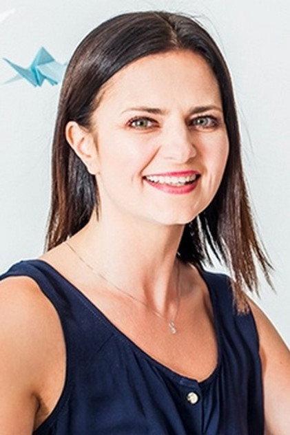 Joanna Pach - Actor Profile Photo