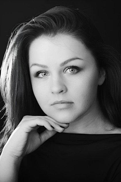 Liliia Tsvelikova - Actor Profile Photo