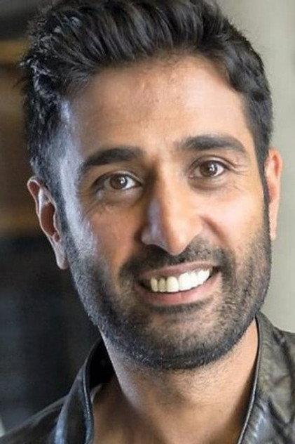 Sami Darr - Actor Profile Photo