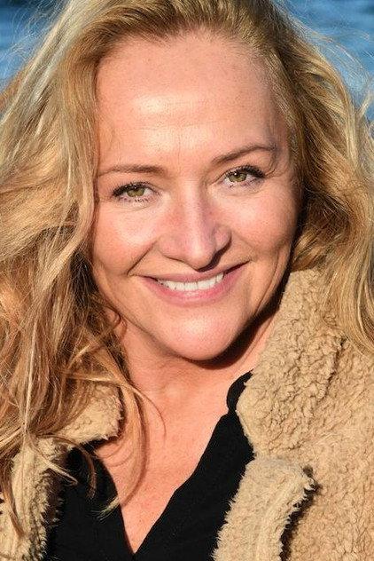 Carmen Molinar - Actor Profile Photo