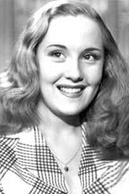 Lilian Valmar - Actor Profile Photo
