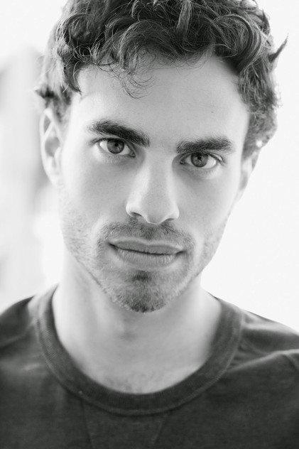 David Cabecinha - Actor Profile Photo