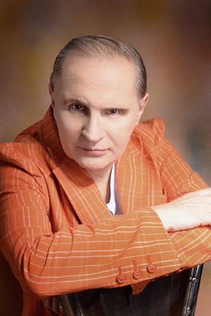 Andrés Midón - Actor Profile Photo