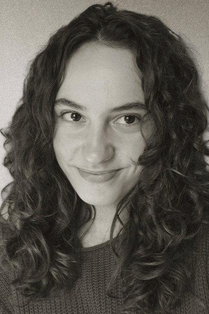 Ana Luiza Lima - Actor Profile Photo