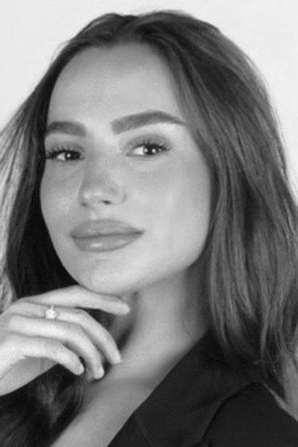 Marta García - Actor Profile Photo