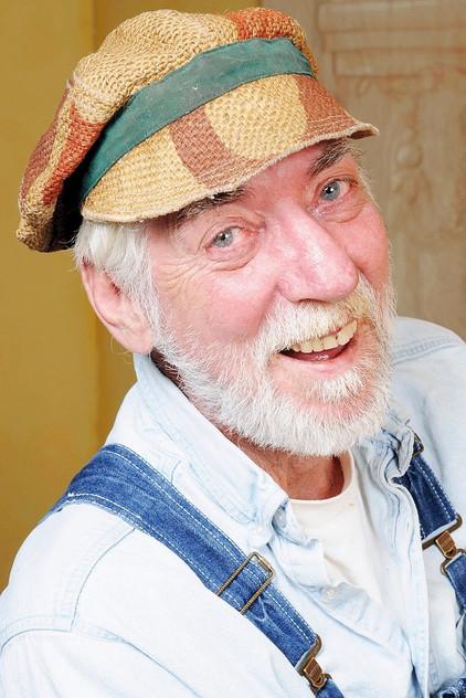 Lowell Landes - Actor Profile Photo