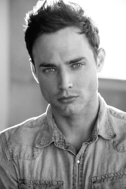 Ben Easter - Actor Profile Photo