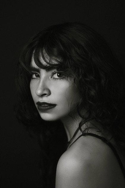 Vanesa Burciaga - Actor Profile Photo