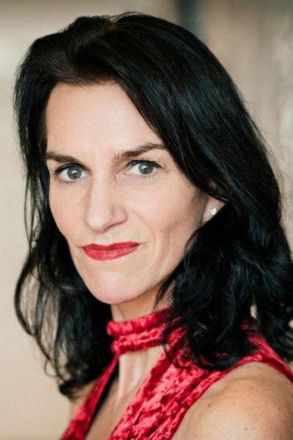 Stefanie Früchtenicht - Actor Profile Photo