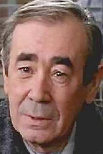 Roger Ibáñez - Actor Profile Photo