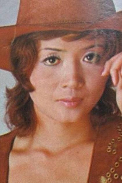 Tomoyo Yamaki - Actor Profile Photo