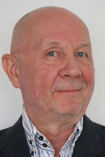 Piotr Dąbrowski - Actor Profile Photo