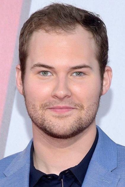 Justin Prentice - Actor Profile Photo