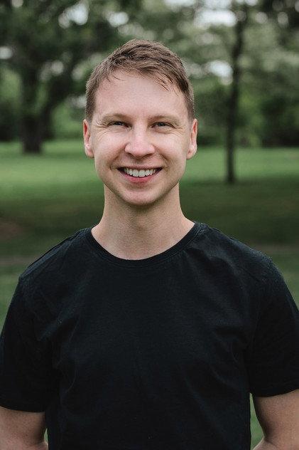 Alex Gilbert - Actor Profile Photo
