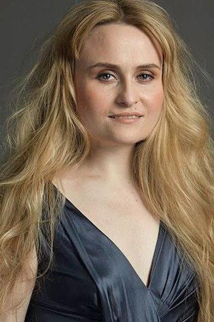 Marina Poplavskaya - Actor Profile Photo