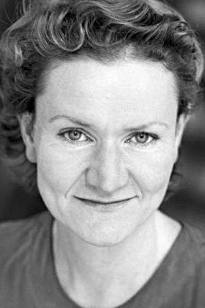 Madeleine Brolly - Actor Profile Photo