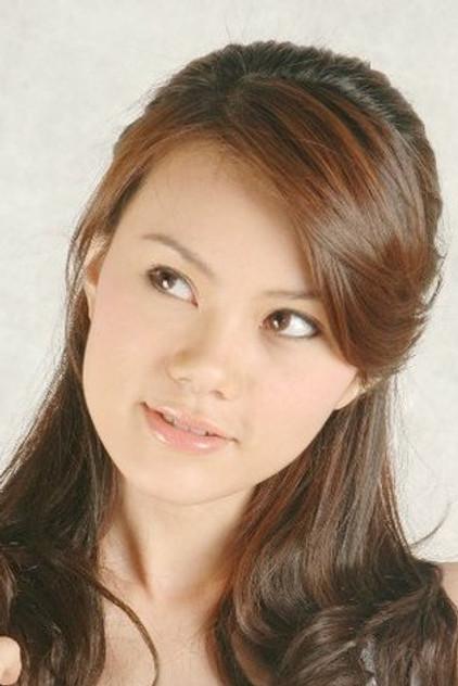 Angelina Novie Tanjung - Actor Profile Photo