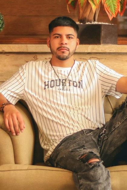 Adrián Villegas Palacios - Actor Profile Photo