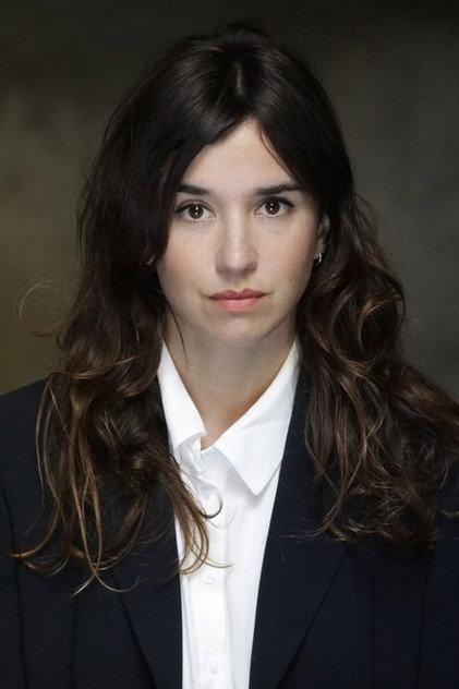 Noémie Develay-Ressiguier - Actor Profile Photo