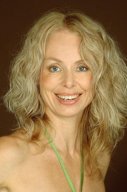 Zuzana Frenglová - Actor Profile Photo