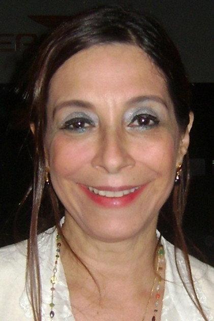 Bia Nunnes - Actor Profile Photo