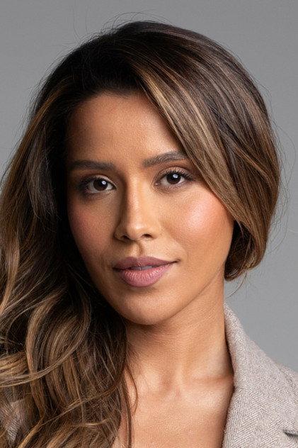 Julia Yamaguchi - Actor Profile Photo