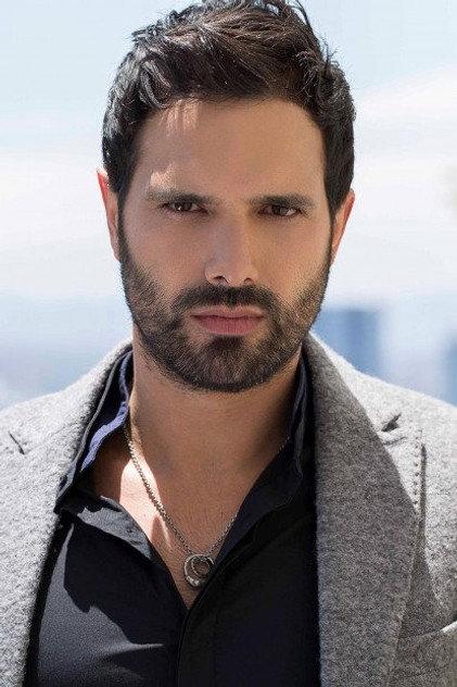 Alejandro Estrada - Actor Profile Photo