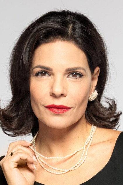 Marina Aslanoglou - Actor Profile Photo
