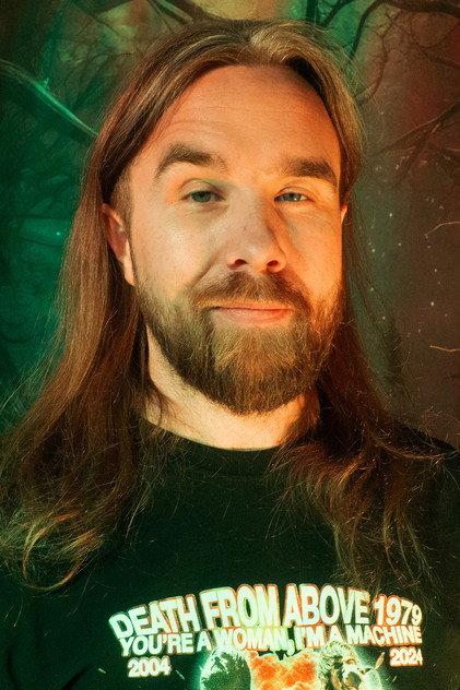 Luke Meneok - Actor Profile Photo