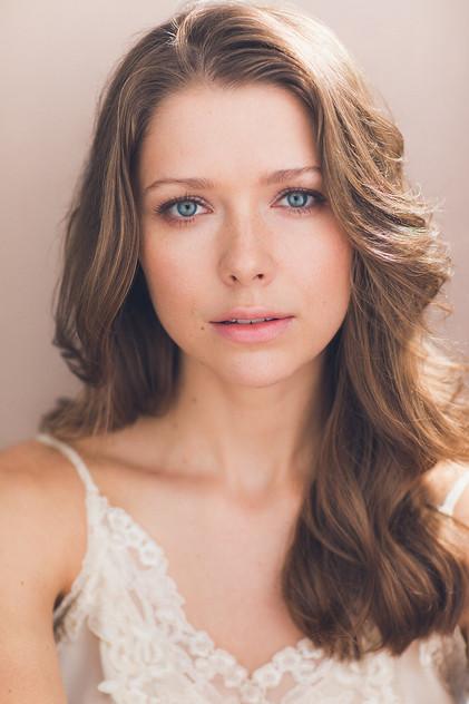 Rebeca Robles - Actor Profile Photo