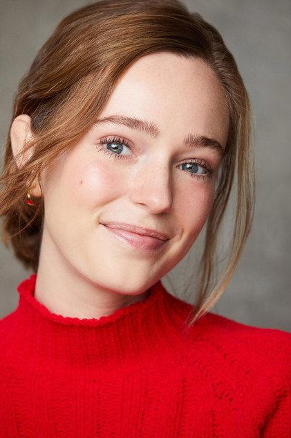 Holly Anne Jones - Actor Profile Photo