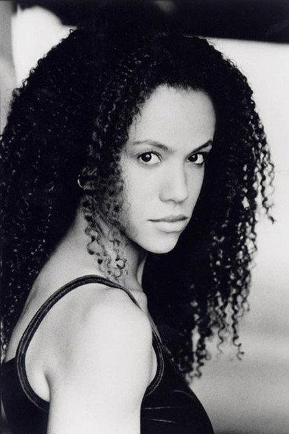 Lia Johnson - Actor Profile Photo