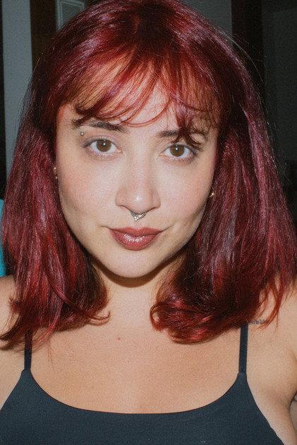 Yas Souza - Actor Profile Photo