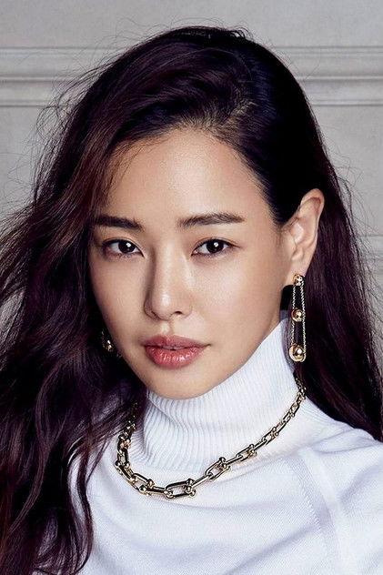 Lee Hanee - Actor Profile Photo