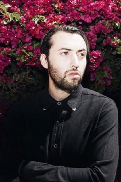 Zach Dawes - Actor Profile Photo