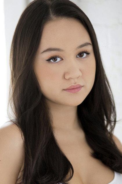 Amalia Yoo - Actor Profile Photo