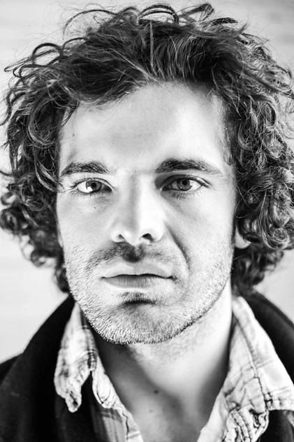 Fionn Cox-Davies - Actor Profile Photo