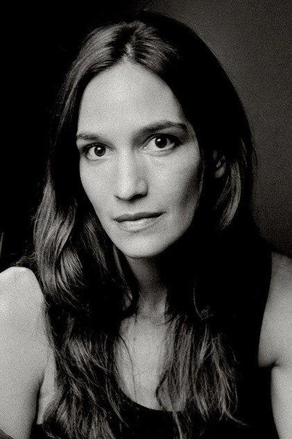 Kate Lindsey - Actor Profile Photo