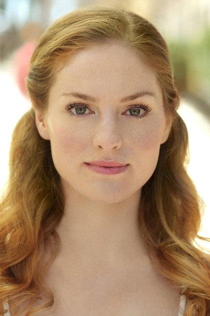 Ella Dershowitz - Actor Profile Photo