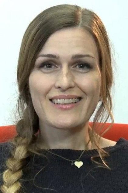 Randi Laubek - Actor Profile Photo