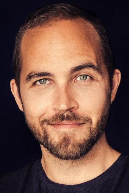 Alexander Clement - Actor Profile Photo
