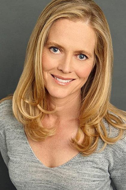 Claire Yarlett - Actor Profile Photo